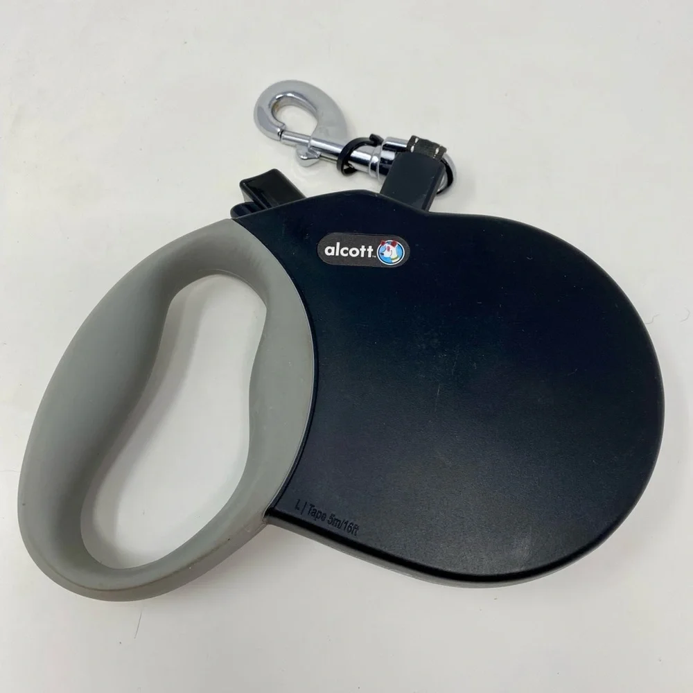 Alcott Black and Gray Retractable Pet Leash